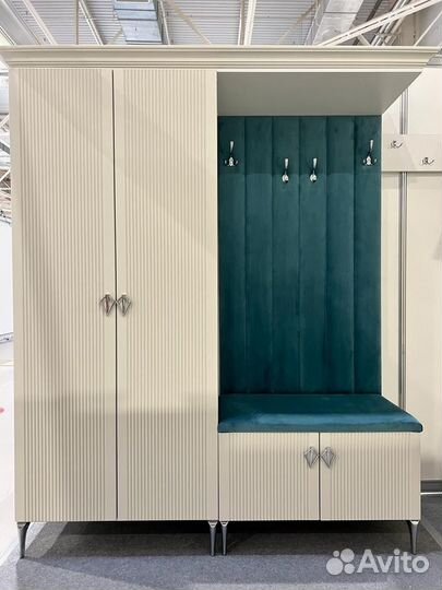 Прихожая мебель новая