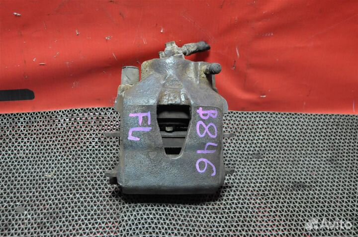 Суппорт передний левый volkswagen jetta 1K2