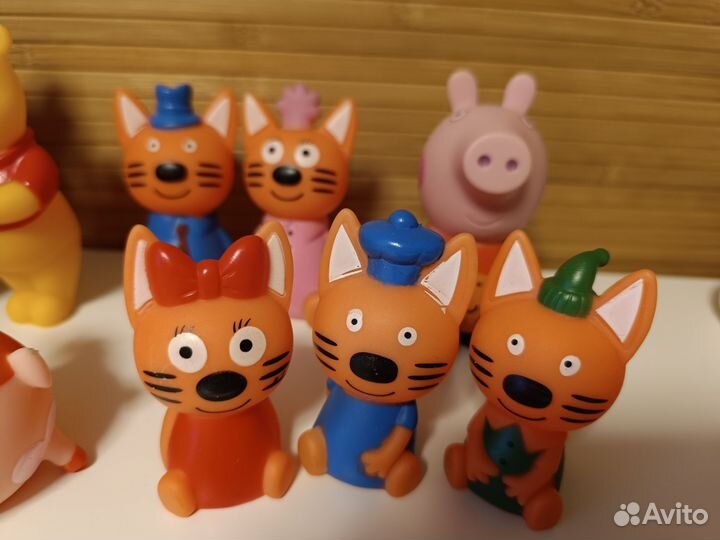 Игрушки пакетом, фиксики, Лунтик,три кота и тд