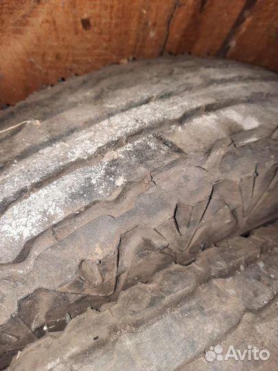 Колеса для тракторной телеги и сельхозтехники