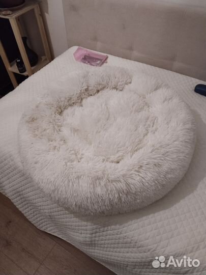 Лежанка для собак и кошек бу