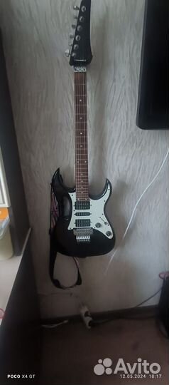 Электрогитара