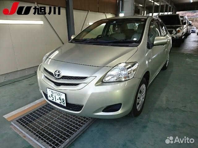 Стойка подвески передняя Toyota Belta NCP96 2NZ-FE