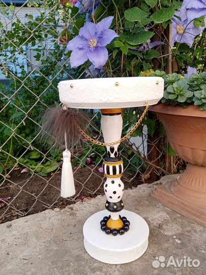 Подставка деревянная