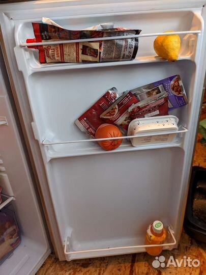 Холодильник Fairline ftw85