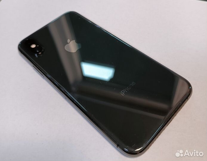 iPhone Xs, 64 ГБ