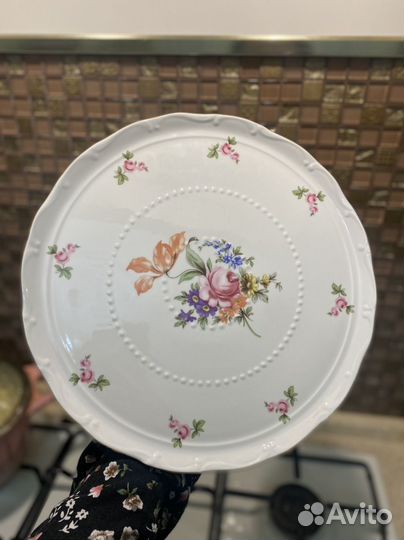 Подставка для торта полевой цветок