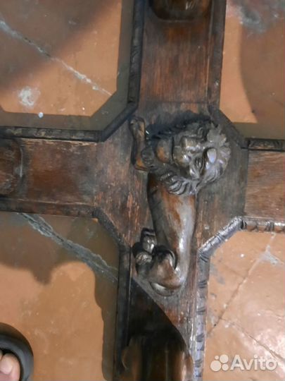 Продам столик антиквариат