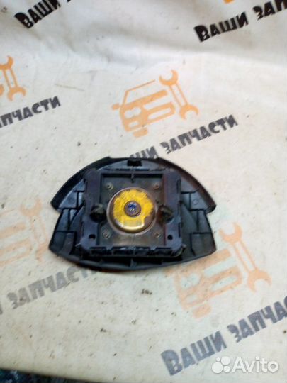 Подушка безопасности в руль передняя левая Renault