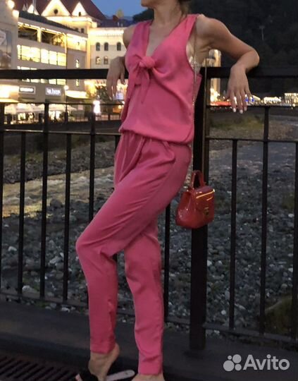 Атласный комбинезон Replay