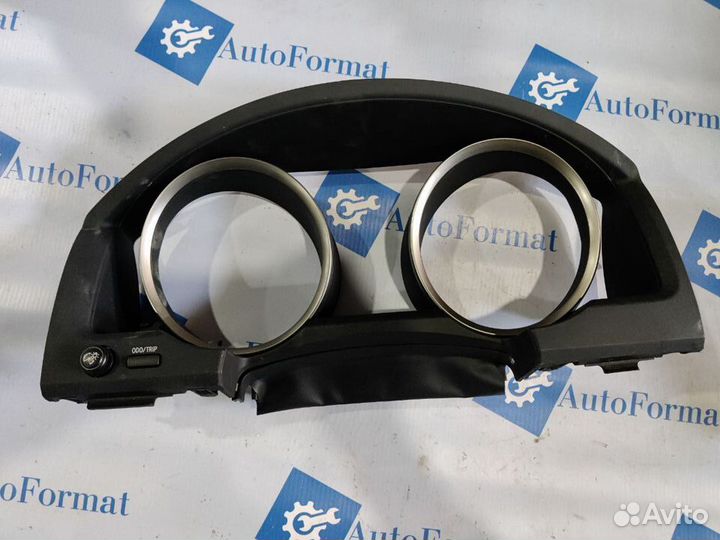 Toyota LC 200 Ободок приборов