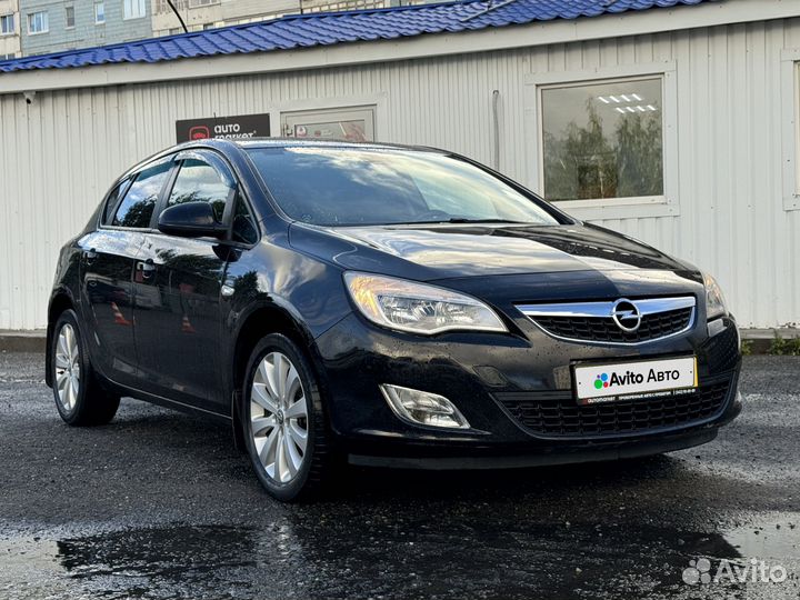 Opel Astra 1.4 AT, 2011, 77 000 км