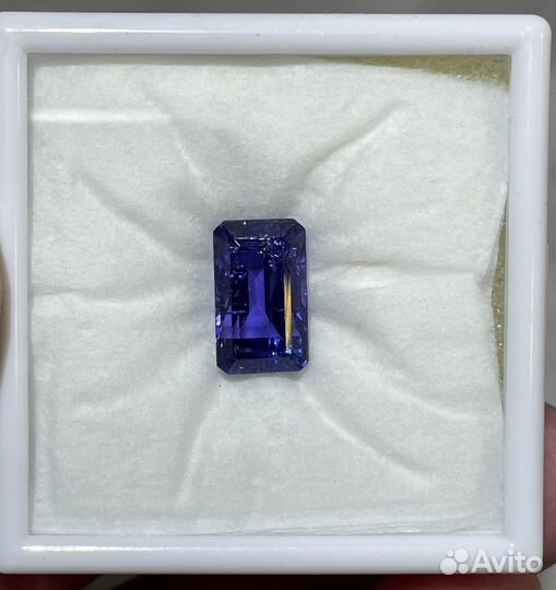 Танзанит 9,3 кт