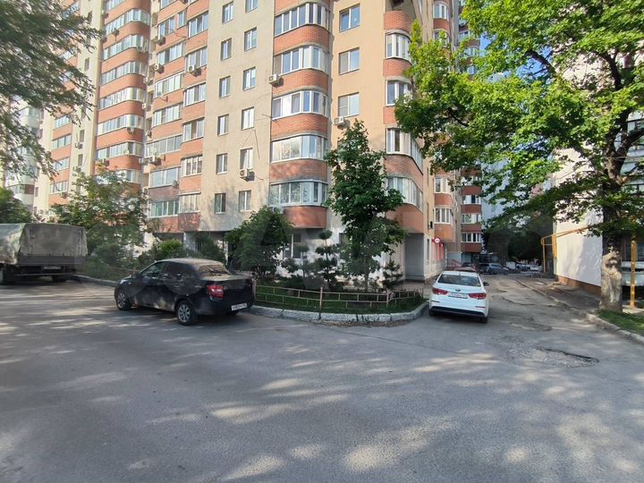 Торговая площадь, 90 м²