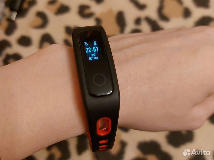 Фитнес-браслет honor band 4