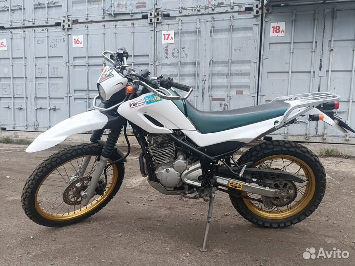 Yamaha XT 250 serow