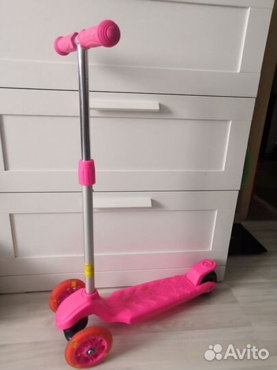 Самокат детский трехколесный