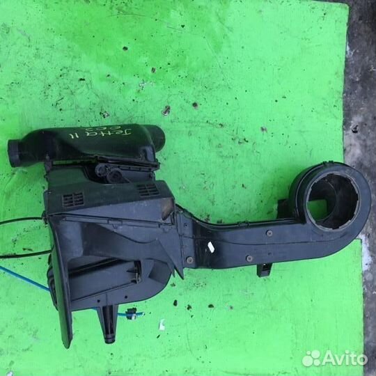 Корпус отопителя Фольксваген Гольф 2 Джетта 2