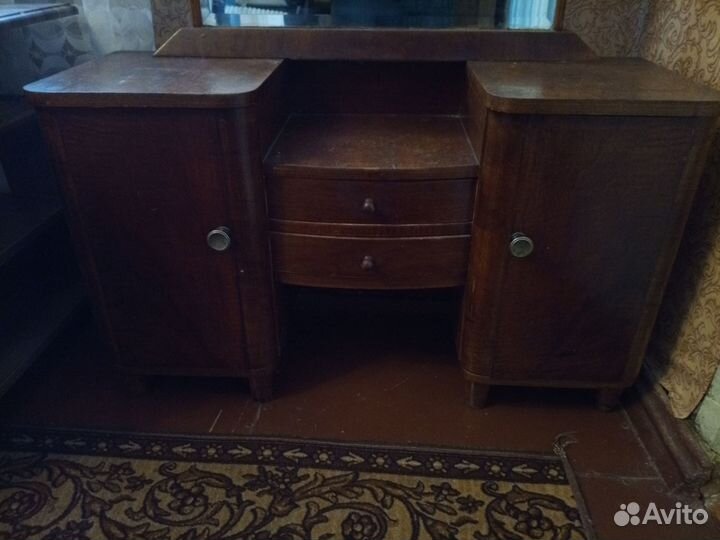 Трюмо 50-х годов