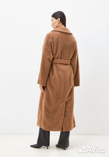 Пальто из искусственного меха