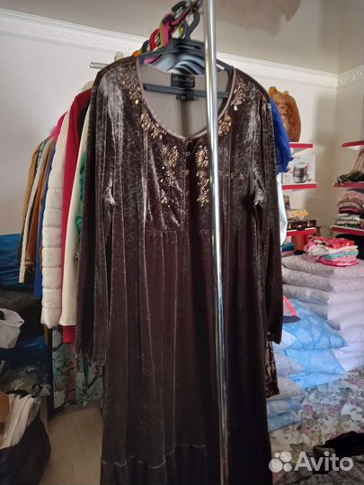 Женские платья