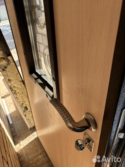 Дверь входная железная бу