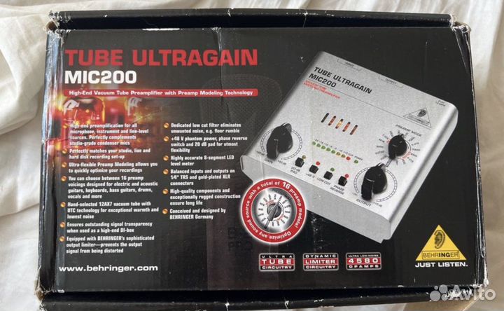 Ламповый предусилитель Behringer MIC200