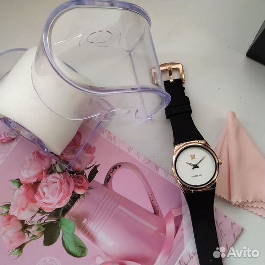 Женские наручные часы givenchy (0138)