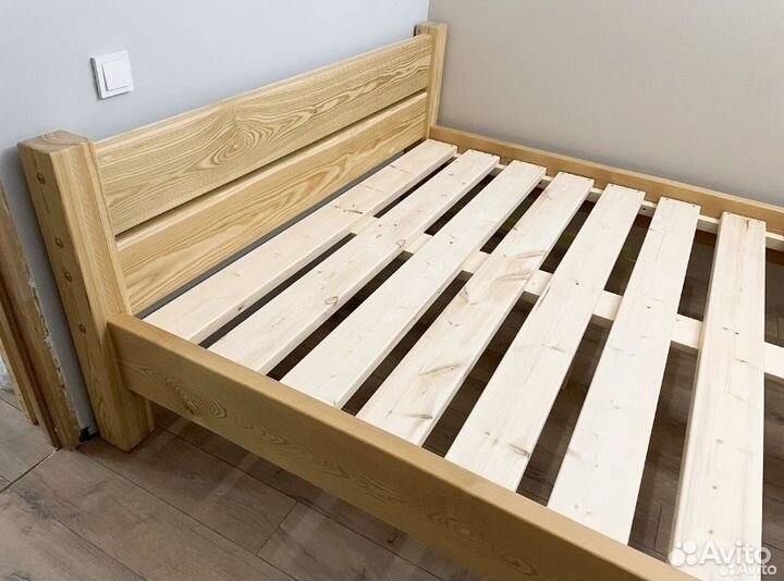Кровать двухспальная 160 200 деревянная