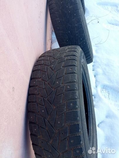 Dunlop SP Winter Ice 02 185/65 R15 92T