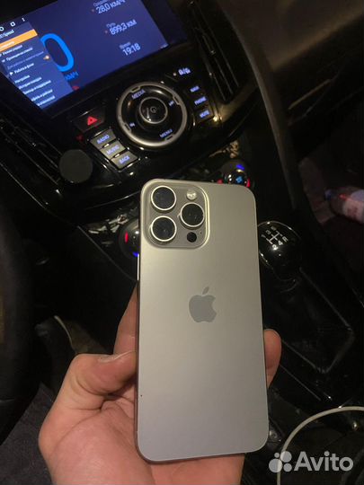 iPhone 15 Pro Max, 256 ГБ