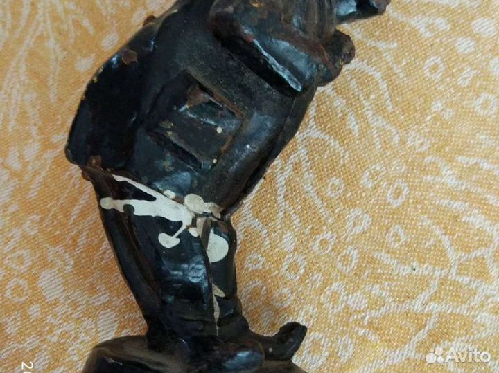 Статуэтка Олег Попов