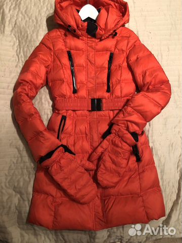 Пуховик с варежками