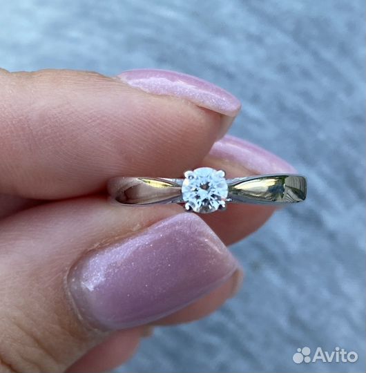 Эпл кольцо золотое с бриллиантом 0.22 ct