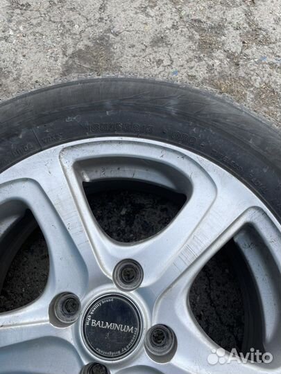 R15 Bridgestone Blizzak VRX2 185/65, PCD 4x100 DIA 54.1