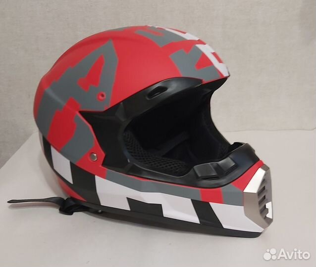 Шлем для мотокросса