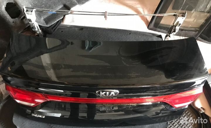 Крышка багажника на KIA Rio 4 рестайлинг