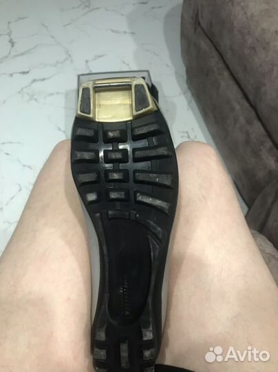 Лыжные ботинки