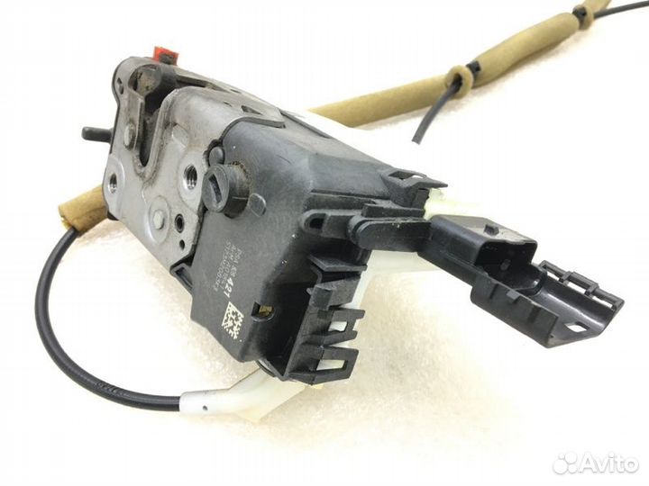 Замок двери задний левый Peugeot Partner Tepee B9