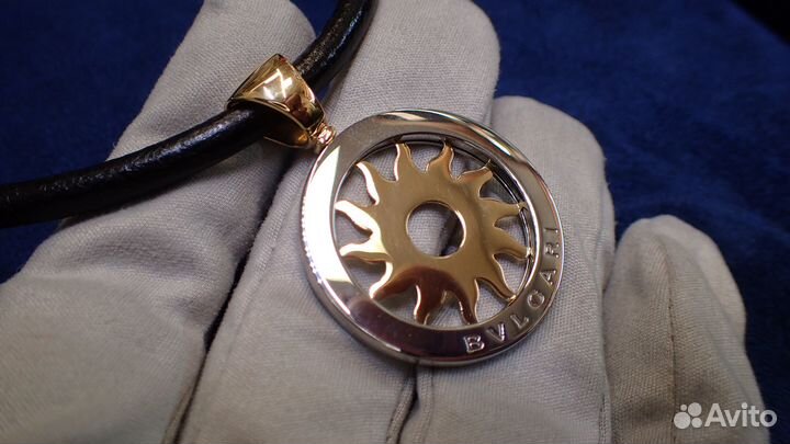 Золотой кулон Bvlgari Tondo Sun