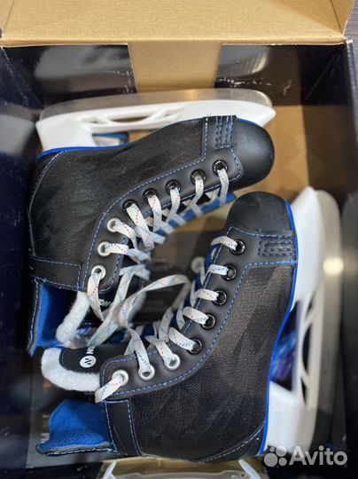 Коньки хоккейные детские