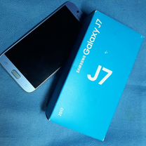 Samsung Galaxy J7 (2017), 3/16 ГБ