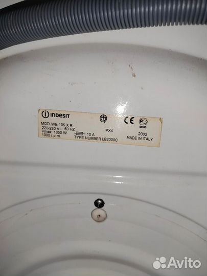 Стиральная машина indesit we105x
