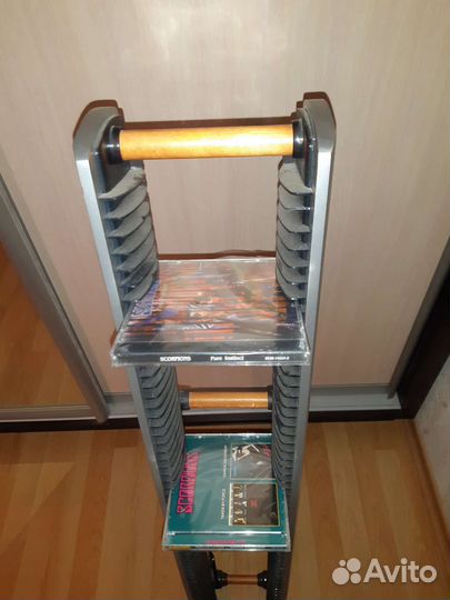 Подставка для дисков