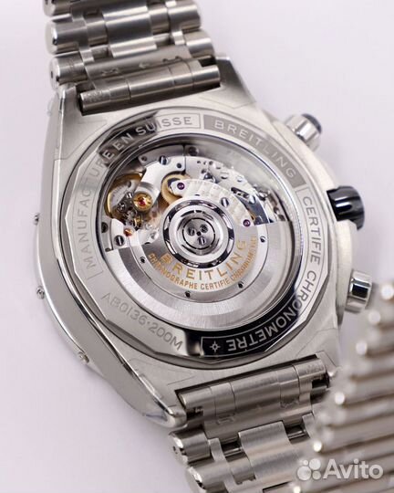 Часы Breitling Super Chronomat B01 44 mm AB0136