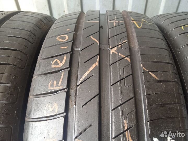 Goodyear EfficientGrip Performance 195/40 R17