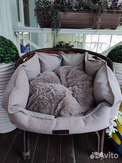 Лежанка для животных