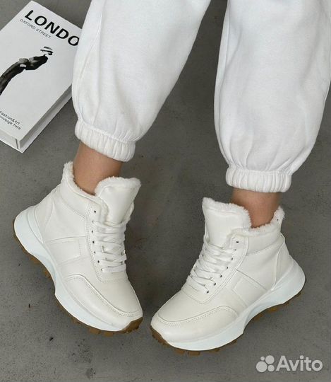 Кроссовки зимние