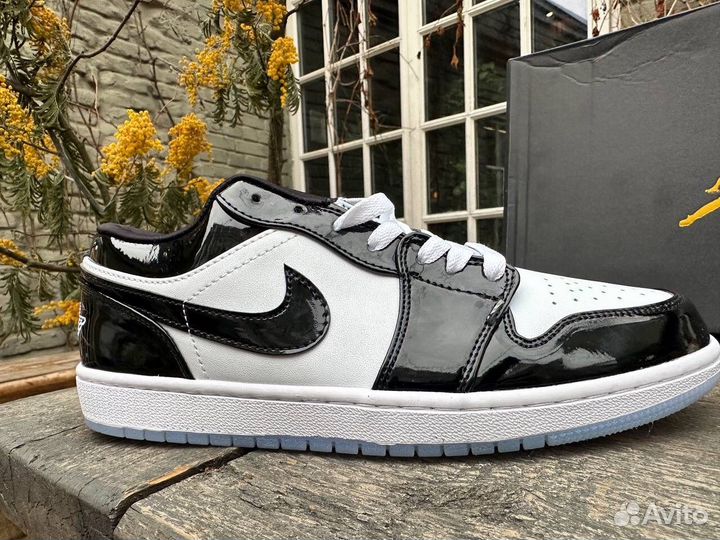 Кроссовки nike air jordan 1 low concord