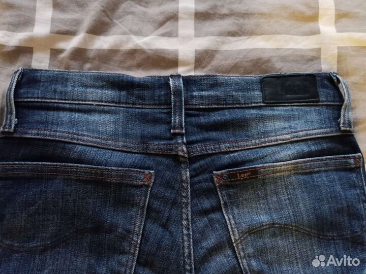Джинсы женские Lee,в идеальном состоянии
